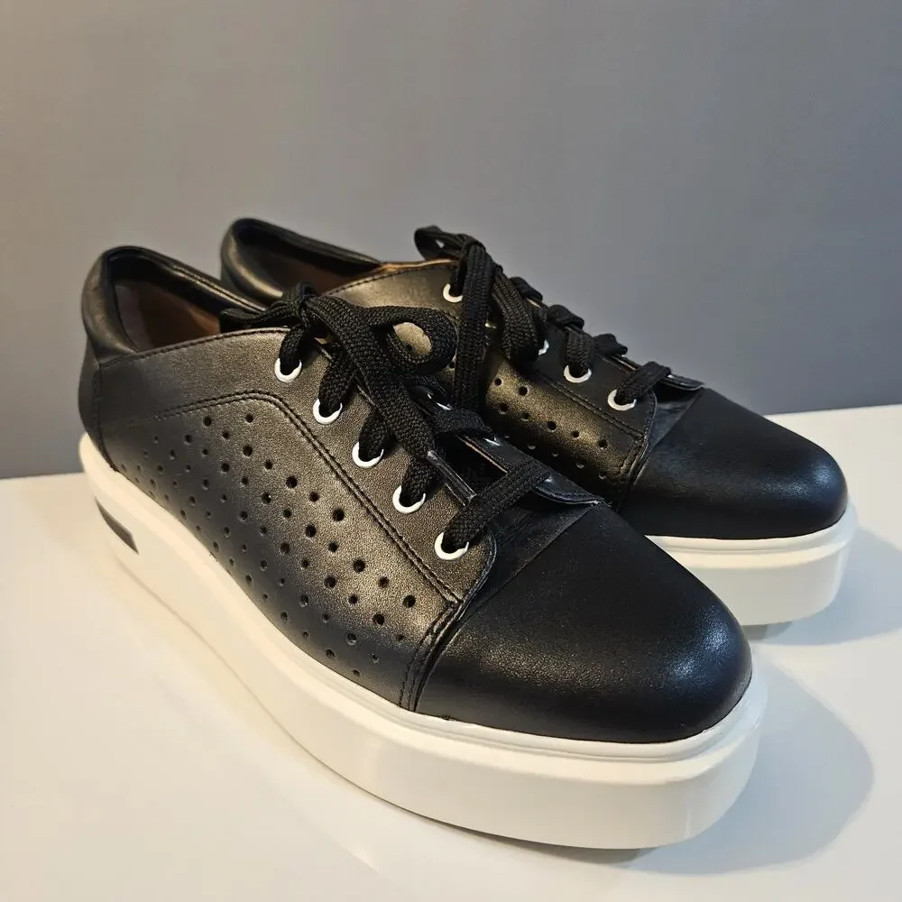 Linea Paolo Black Perforated Womens Lace-Up Platform Sneakers Size 9M - Picture 2 of 14